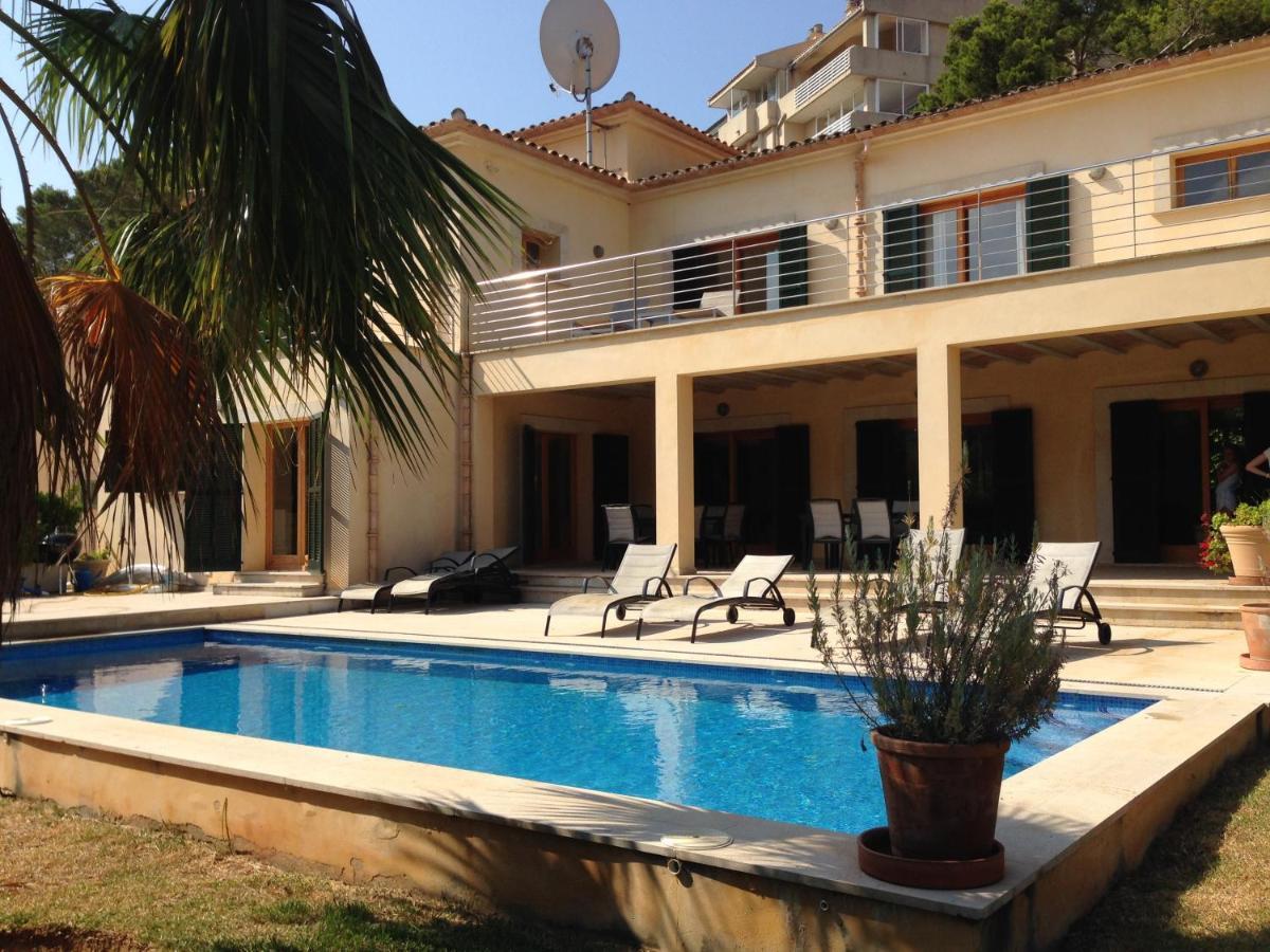 Los Pinos Villa *